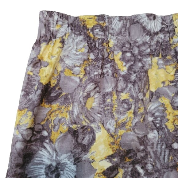 Talbot's Floral Skirt Petite Woman's Pencil Mini Grey Yellow Size 14P JJ1523 - Picture 2 of 8